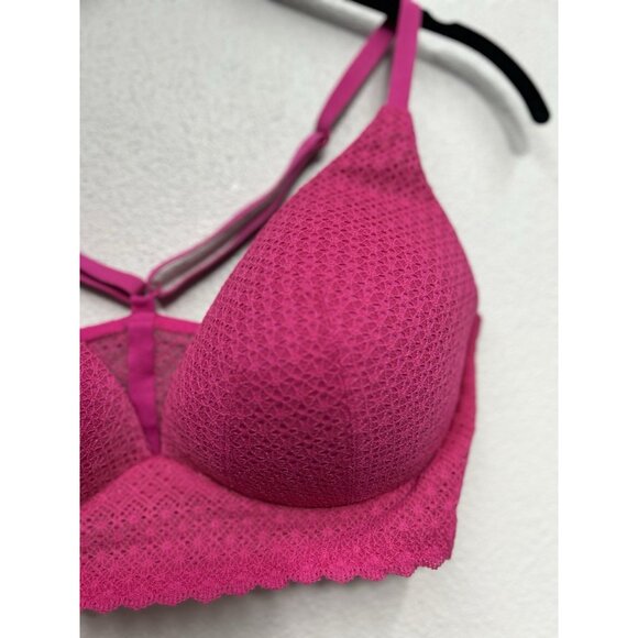 Victoria's Secret Pink Lace Bra - Picture 4 of 8
